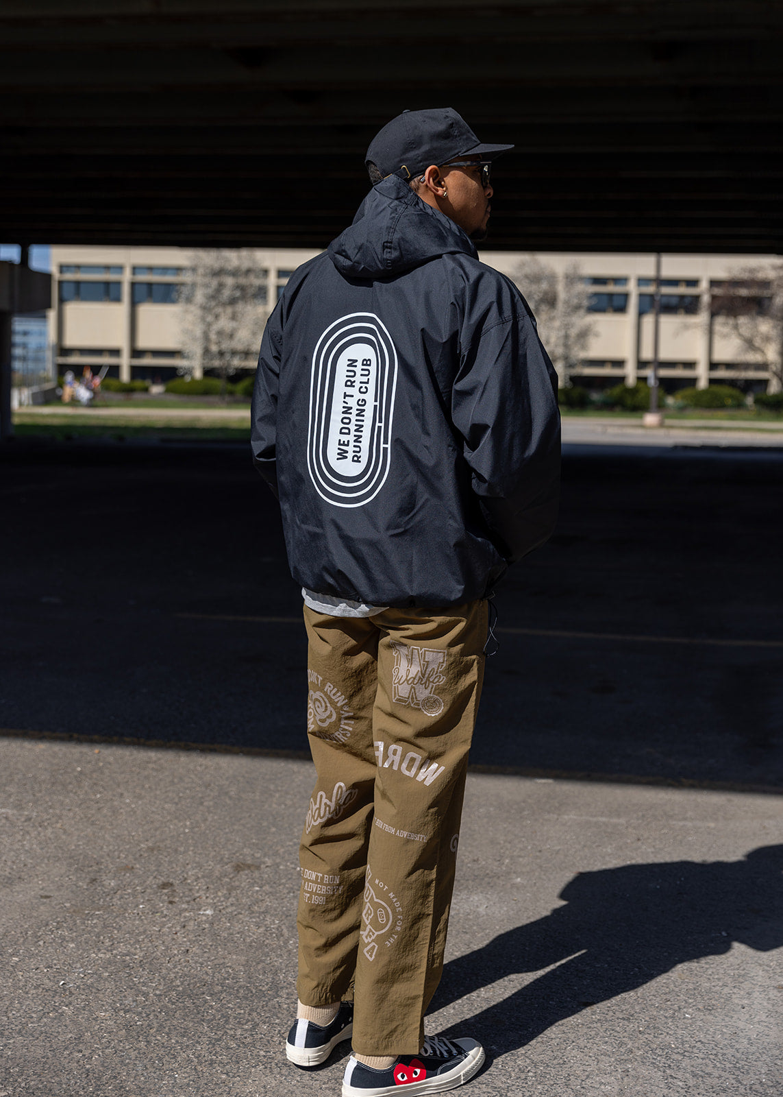 STAMPED NYLON PANT - OLIVE