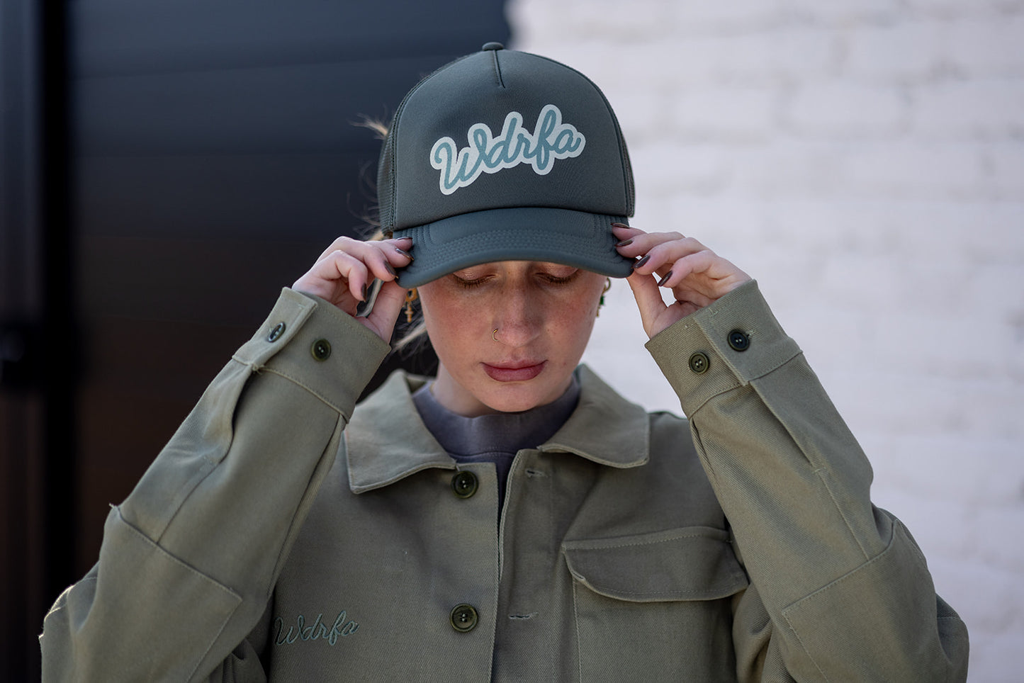 Script Trucker Cap Olive