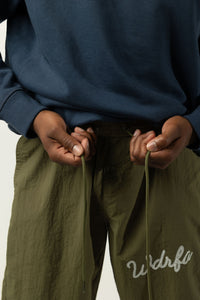 CHAINSTITCH SCRIPT NYLON PANT - OLIVE