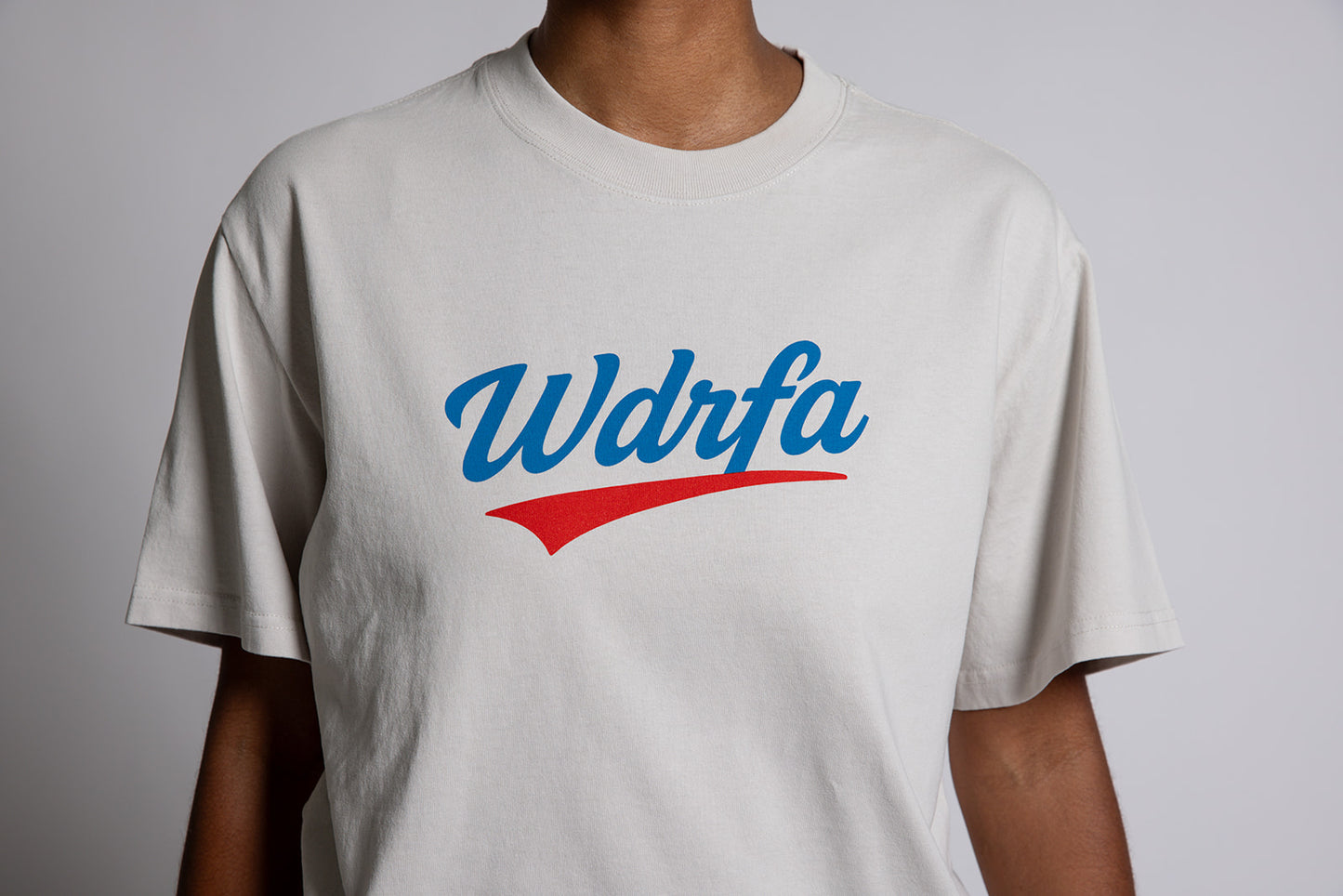 Retro Script Tee Cream