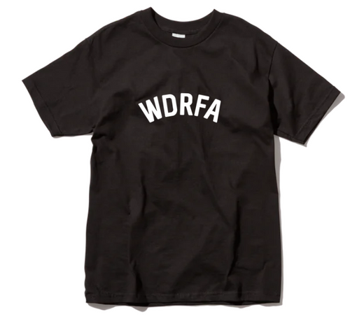 ARCHED LOGO TEE - BLACK